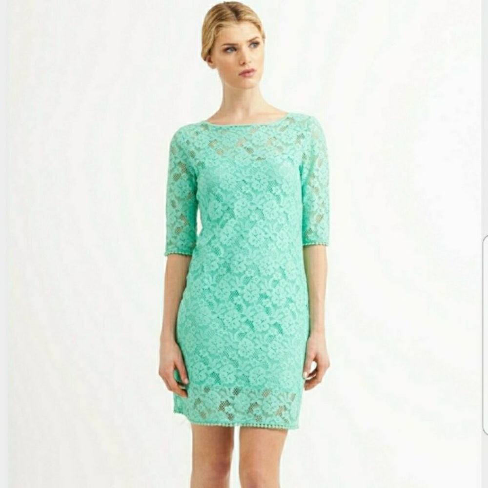 Three Dots Pastel Aqua Lace lined shift dress